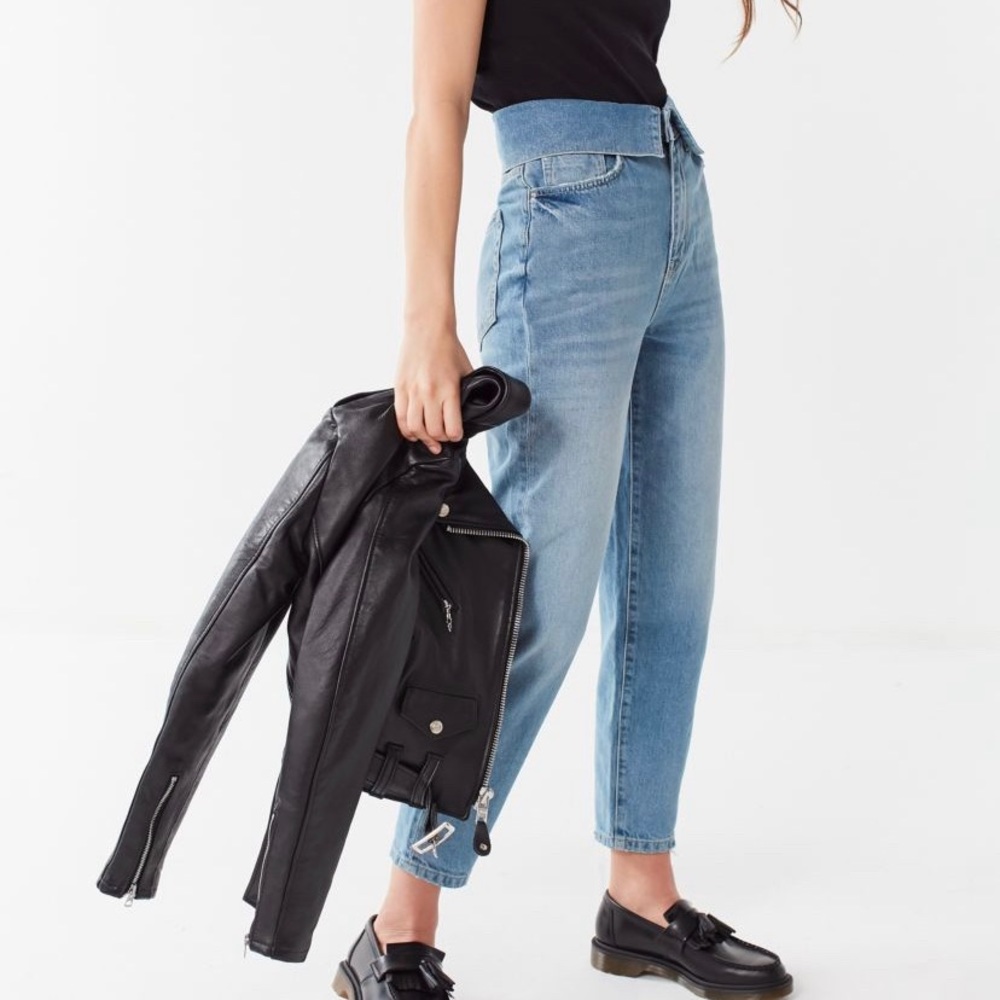 BDG Zayley Fold-Over Straight Leg Jean
